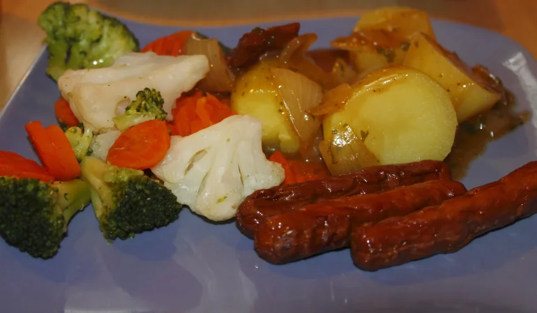 Gemüse Wurst Bratwurst Lebensmittel