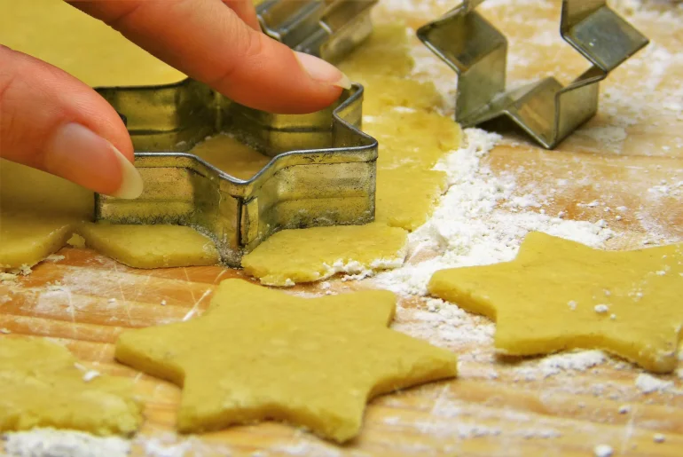 Teig Plätzchen Ausstechen Backen